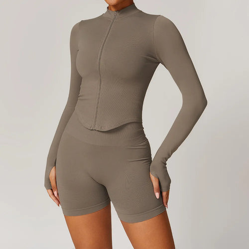 seamless 3-piece pilates set – zip jacket, leggings & shorts